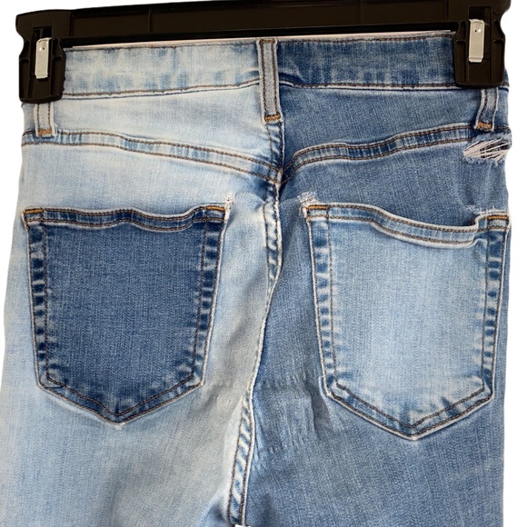TOPSHOP Moto High Rise Distressed Two Tone Blue Skinny Jean Size 26 - Picture 8 of 11
